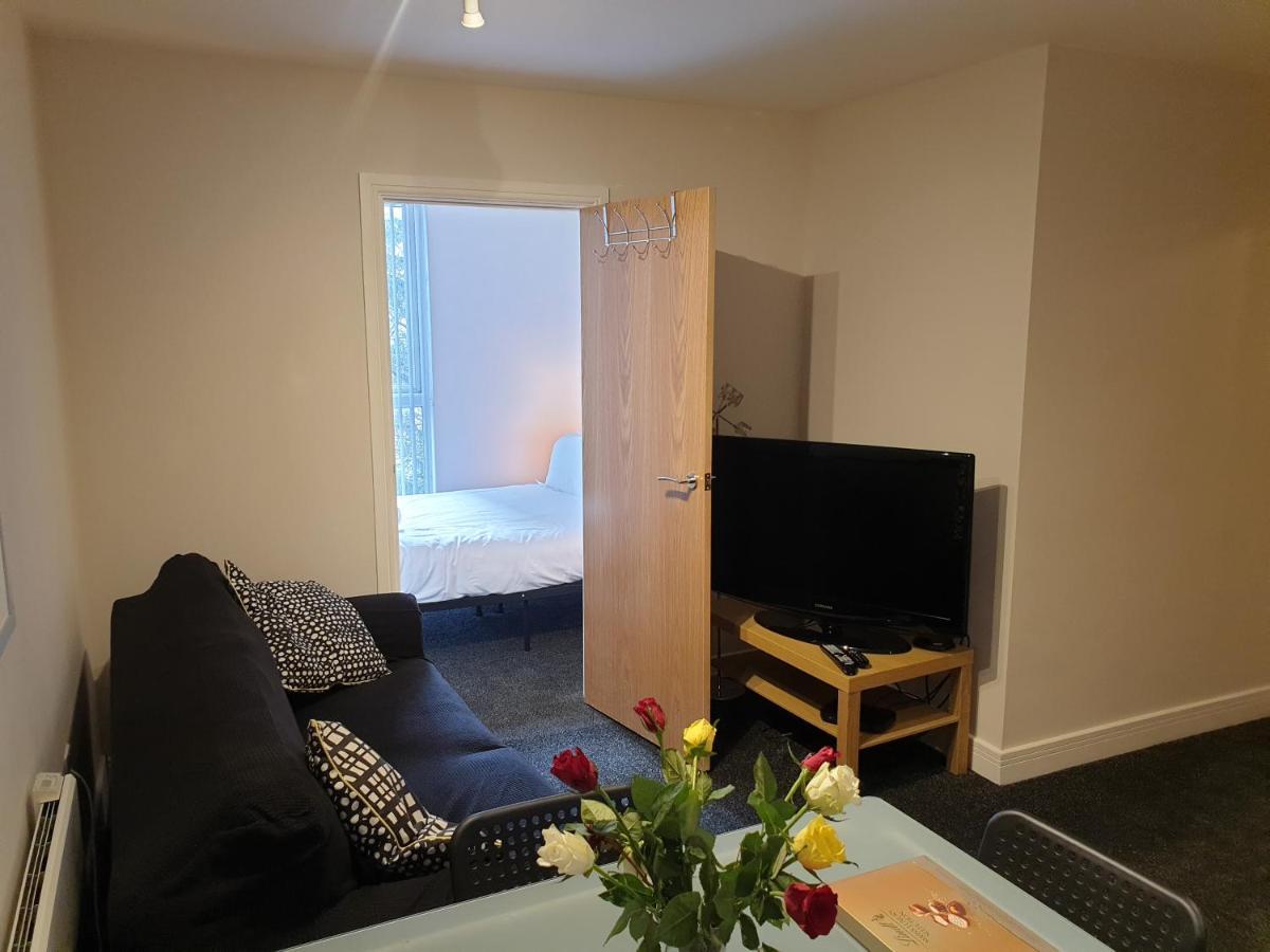 Birmingham Emerald, 2 Bedroom Apartment 外观 照片