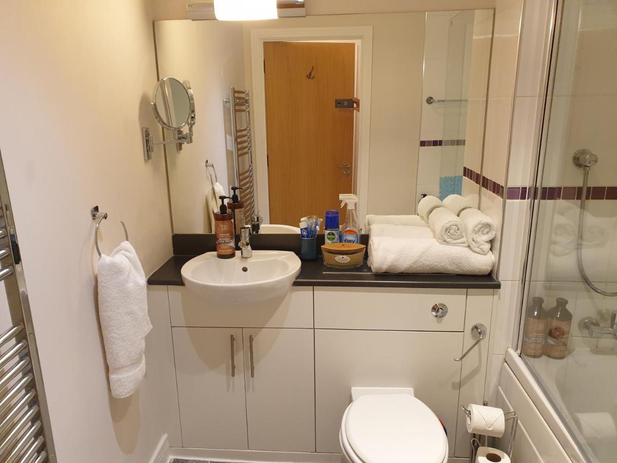 Birmingham Emerald, 2 Bedroom Apartment 外观 照片